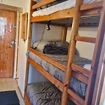 Appartement 5 Pers Plein Sud Au Pied Des Pistes Front De Neige Arette Gr10 *
